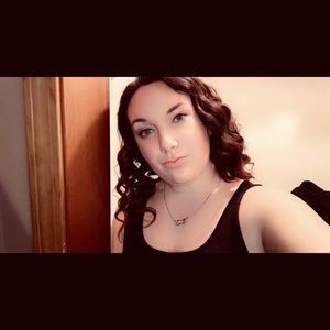 Meet your Posher, Kam